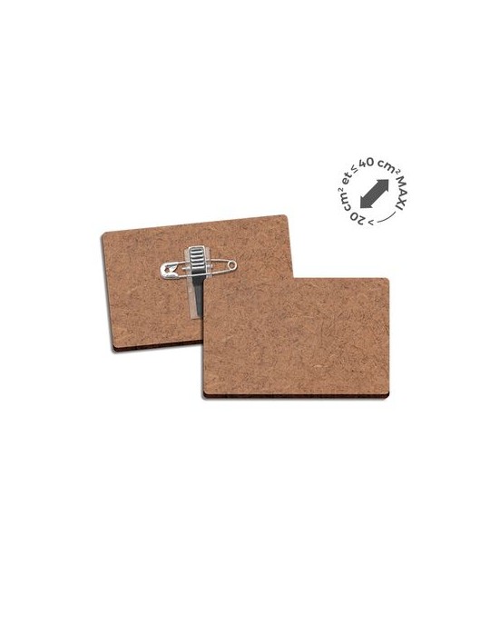 Badge publicitaire en MDF 3mm avec pince-épingle, dimensions entre 20 cm² et 40 cm², modèle BADGE. marquage laser ultra précis
