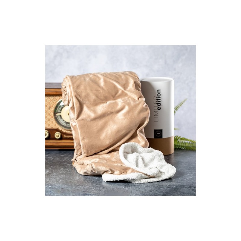 Couverture Haltebes - Élégance et Confort en Édition Limitée