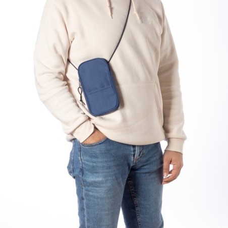 Pochette Tour de Cou Éco-responsable Personnalisée - Fourre-Tout Landry pas cher Couleurs : bleu marine Matières : polyester rec