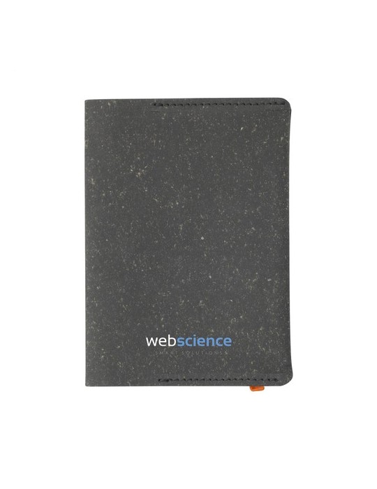 Recycled Leather Passport Holder étui à passeport