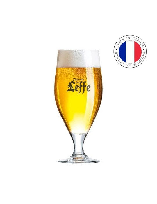 Verre à bière à pied