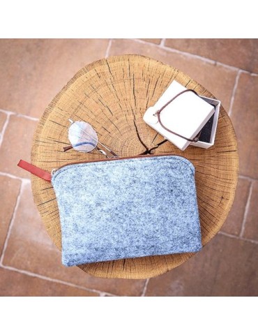 Pochette cosmétiques en feutrine Matières : PET recyclé Couleurs : gris chiné 2