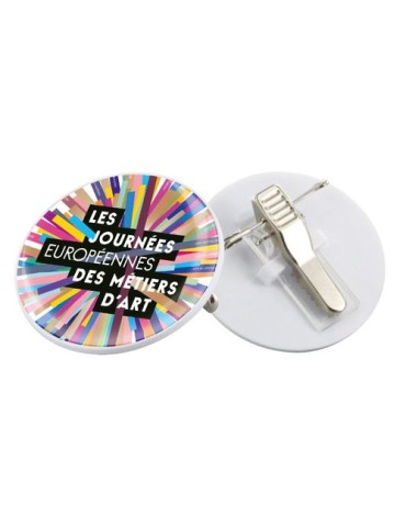 BADGE PLASTIQUE (PS) AVEC PINCE-EPINGLE POUR QUADRIDOME 2