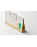 CALENDOO Calendrier de bureau avec mémo Matières : papier recyclé Couleurs : beige goodies publicitaire événementiel