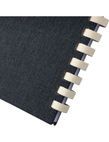 Carnet A6 en rPET Ilias Matières : papier recyclé Couleurs : noir impression logo haute qualité