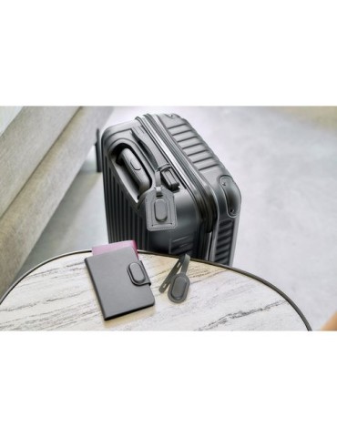 Etui pour passeport en PU recyclé Mavi Matières : polyester Couleurs : noir livraison express 24h 48h
