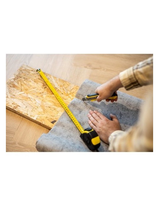 Cutter avec mécanisme de sécurité, lames de rechange incluses | Sutton