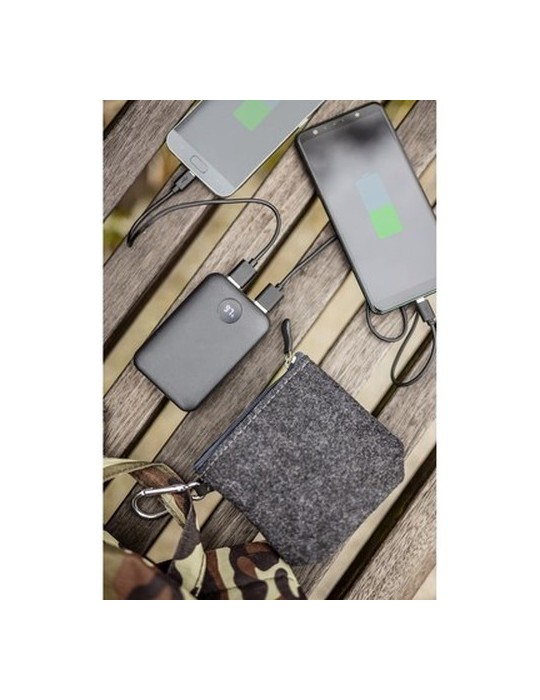 Power Bank 10000 mAh Air Gifts | Daniel