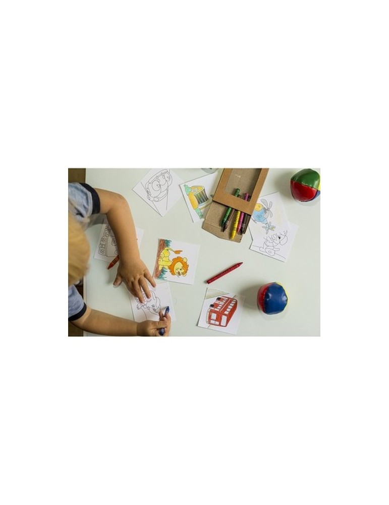 Set à dessin, crayons de couleur | Hadley