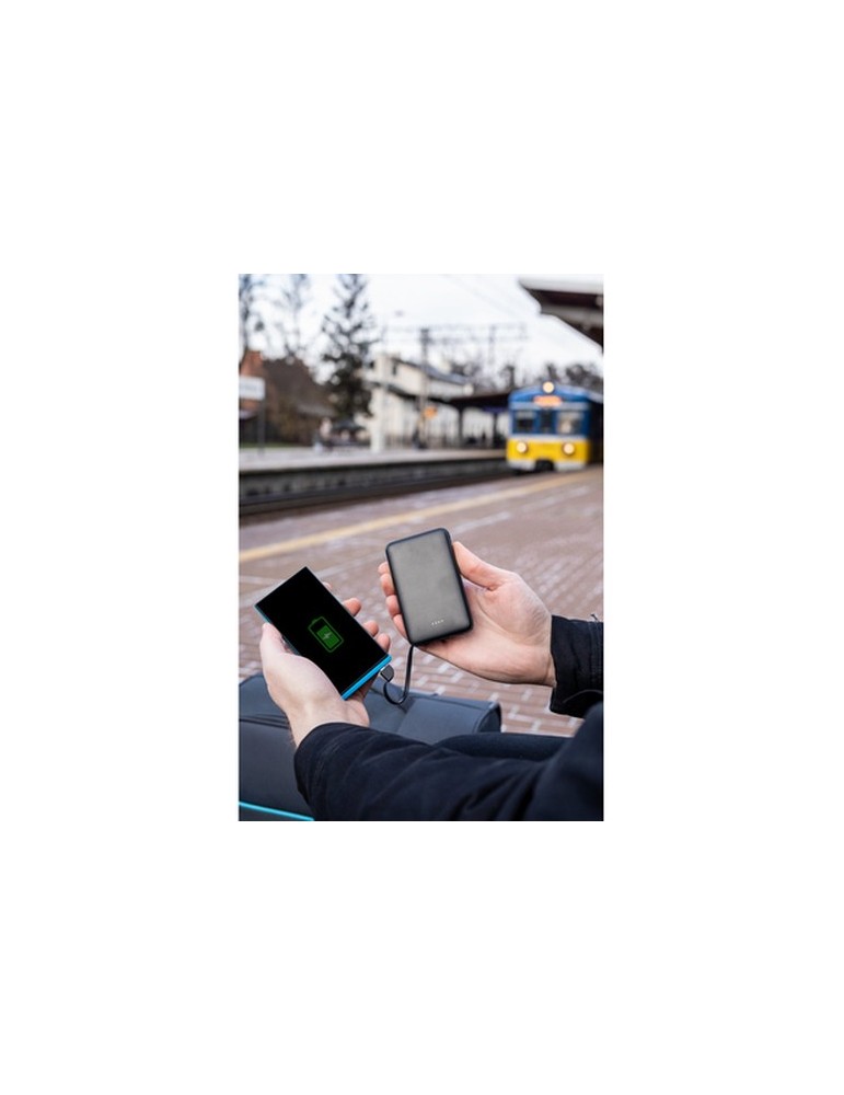 Power Bank 5000 mAh avec câbles intégrés, adapteur inclus | Presley