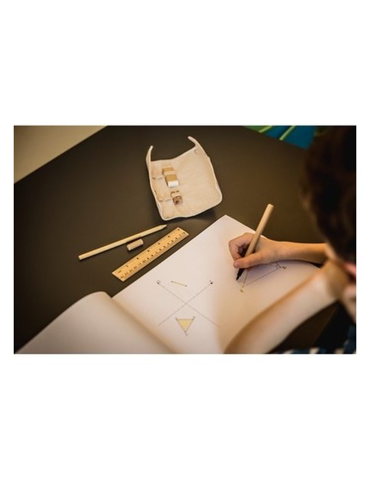 Set scolaire, trousse, crayon, stylo bille, règle, gomme et taille-crayon | Lauren