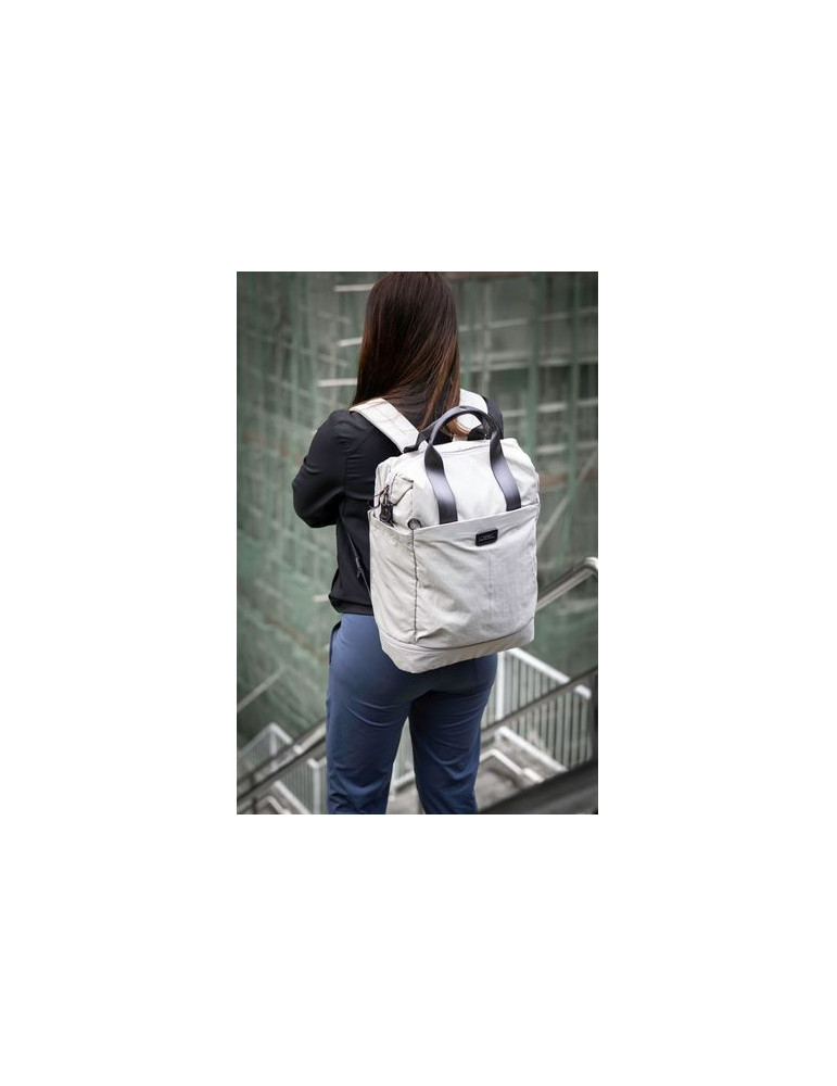 BrandCharger Hauler draagrugtas Couleurs : gris clair Matières : nylon recyclé objet promotionnel éco-responsable