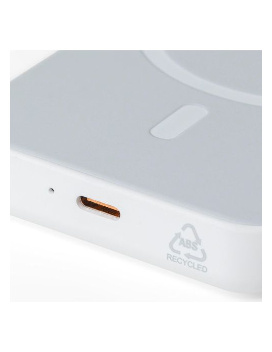 Power bank sans fil en ABS recyclé Miren Matières : ABS recyclé Couleurs : noir goodies publicitaire durable