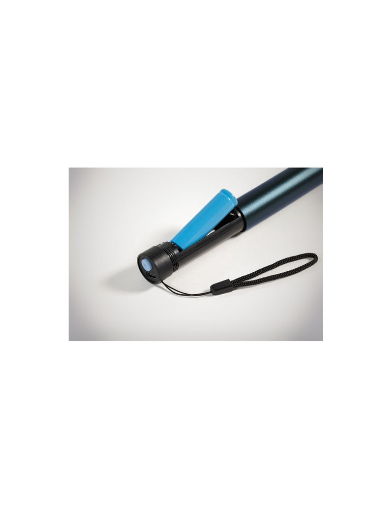 LUMEZO Lampe rechargeable en alu. Couleurs : bleu marine objet publicitaire robuste