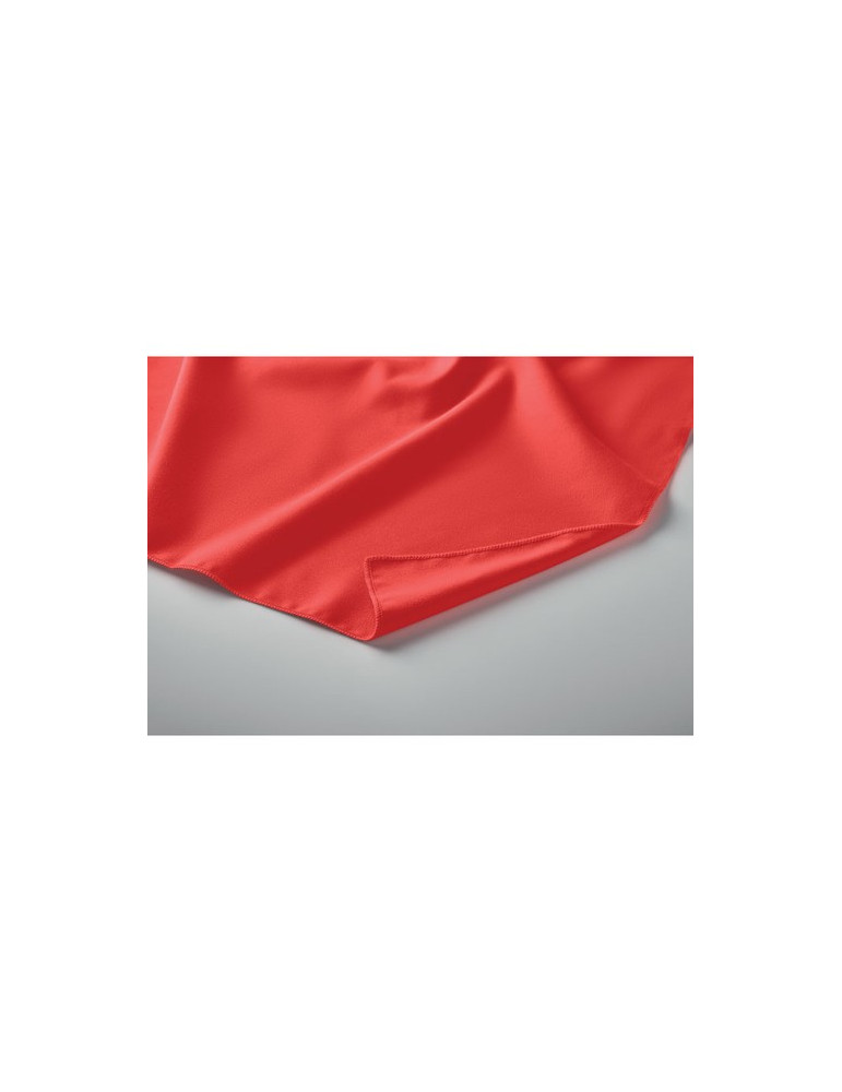 ATOLL 50 Serviette en microfibre Couleurs : rouge cadeau entreprise pas cher