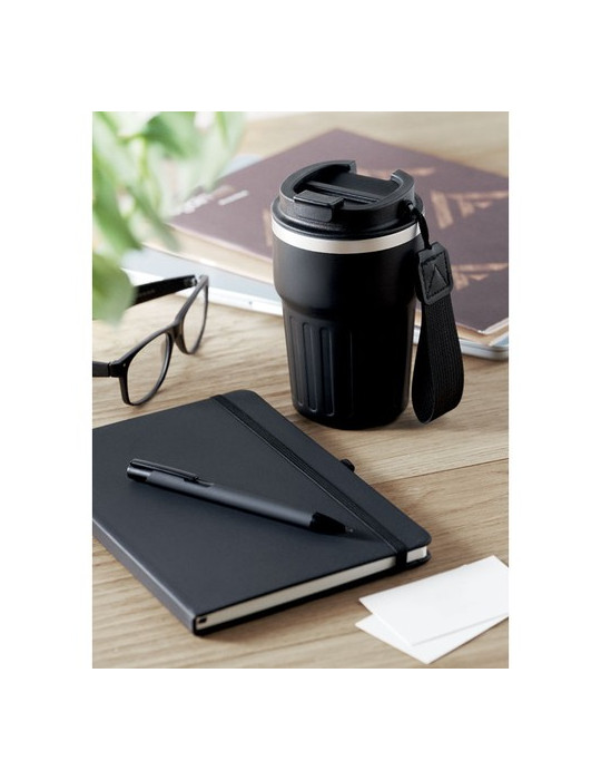 ENGAGE Coffret cadeau 3 pièces Matières : papier Couleurs : noir livraison express 24h 48h