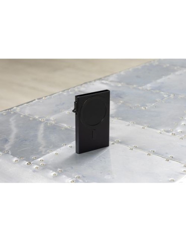 Porte-cartes de crédit magnétique BrandCharger Wally Couleurs : gun objet promotionnel éco-responsable