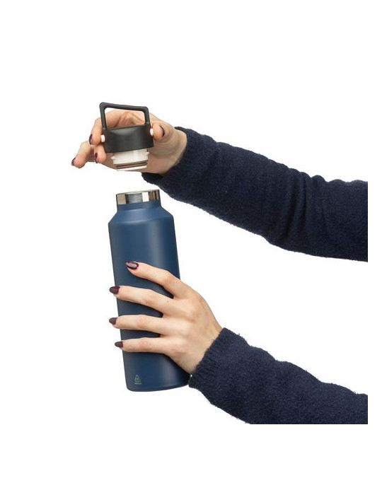 Gourde double paroi de 600 ml en acier inoxydable recyclé Mace Couleurs : noir Matières : acier inoxydable recyclé goodies publi