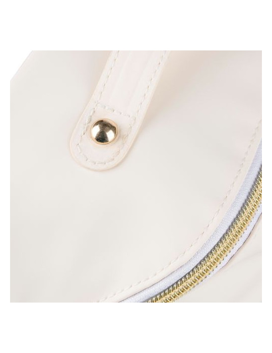 Trousse de toilette en PU recyclé Alon Matières : polyester Couleurs : noir objet publicitaire robuste