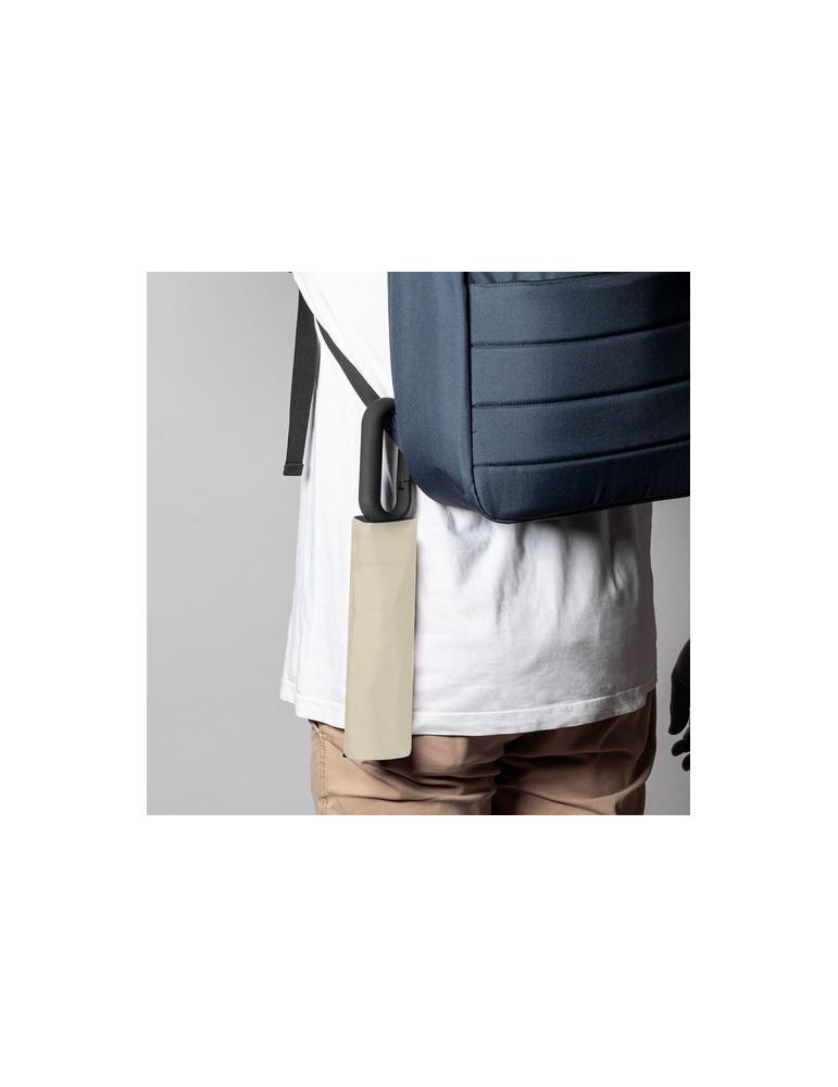 Parapluie Jonathor Matières : PET recyclé Couleurs : bleu marine objet promo petit budget