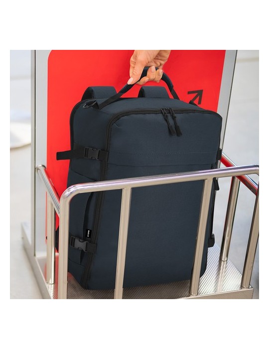 Sac à Dos Zagros Couleurs : noir Matières : polyester recyclé personnalisable avec votre logo