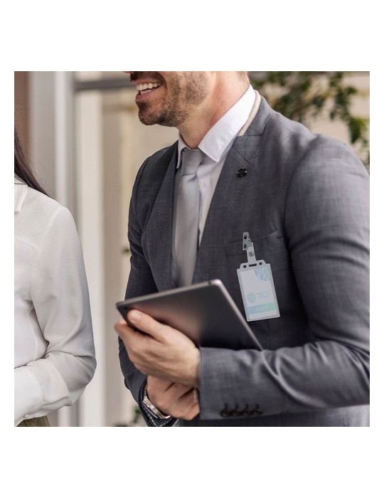 Badge Helock Matières : polystyrène (PS) Couleurs : transparent impression haute définition