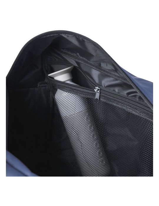 Sac de sport en PU recyclé Mirae Matières : polyester Couleurs : noir goodies personnalisé en stock