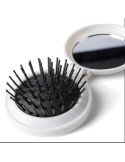 Brosse pliable en ABS Eloi Matières : ABS recyclé Couleurs : blanc impression haute définition