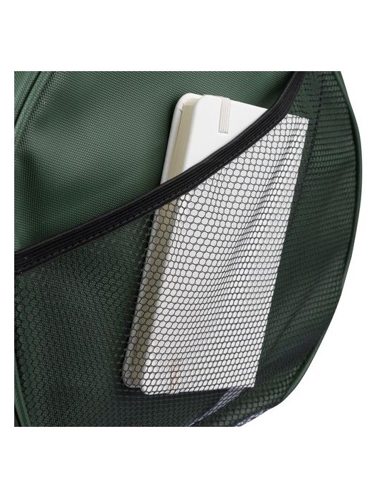 Sac de sport en rPET Aisha Matières : PET recyclé Couleurs : noir marquage laser ultra précis