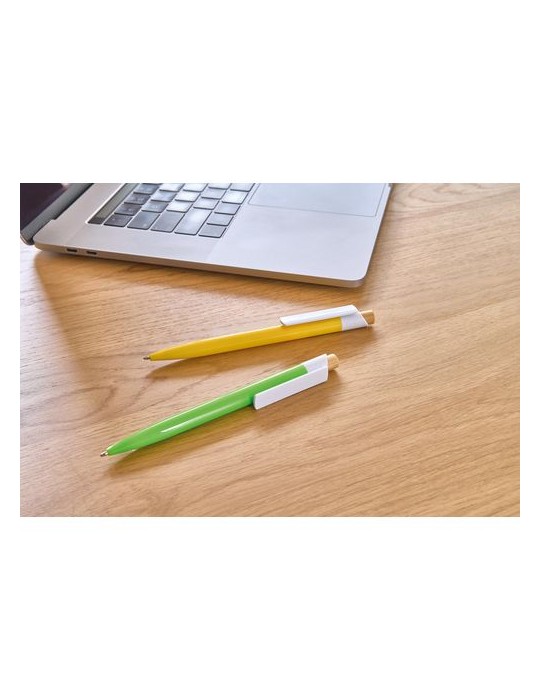 Stylo à bille en ABS recyclé Zian Matières : ABS recyclé Couleurs : noir objet promo petit budget