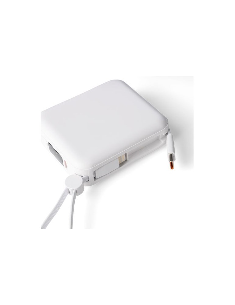 Power bank en ABS recyclé Jona Matières : Polycarbonate (PC) Couleurs : noir cadeau client original