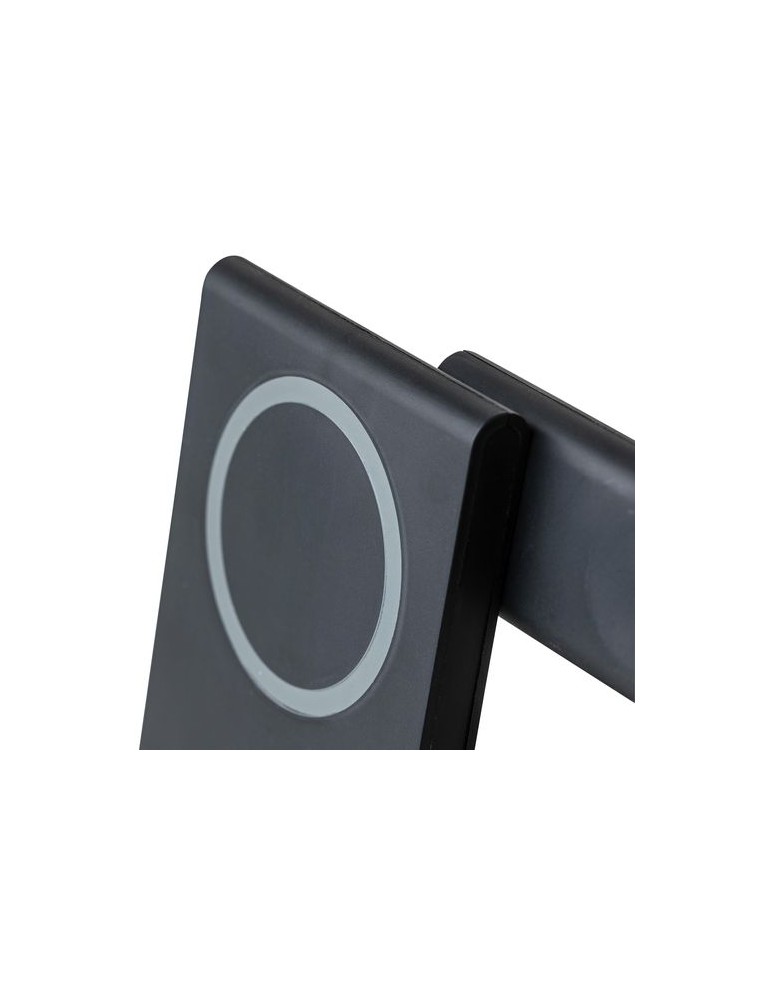 Power bank magnétique sans fil 3 en 1 en ABS recyclé Valerio Matières : ABS recyclé Couleurs : noir cadeau client original