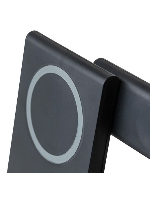 Power bank magnétique sans fil 3 en 1 en ABS recyclé Valerio Matières : ABS recyclé Couleurs : noir cadeau client original