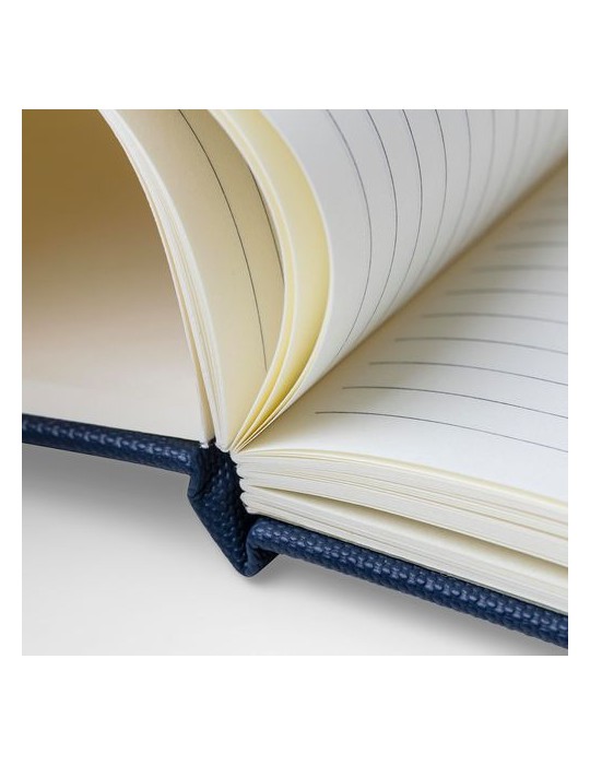 Carnet en polyester rPET 600D Elena Matières : polyester Couleurs : gris cadeau client original