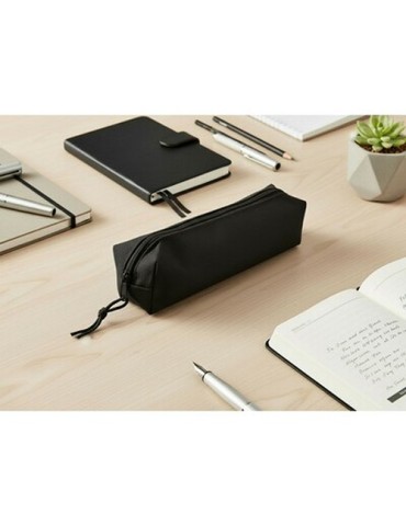 Trousse | Edelmira Matières : polyester Couleurs : noir 2