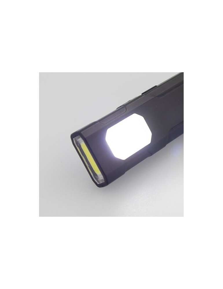 Lampe de sac à dos | Zelik Matières : ABS Couleurs : noir accessoire événementiel unique