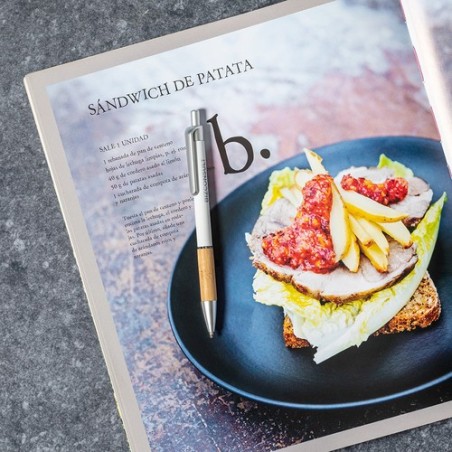 Stylo Bille Éco-responsable Personnalisé pas cher - Chiatox Matières : bambou Couleurs : gris personnalisation sur mesure