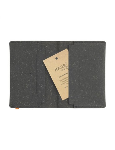 Recycled Leather Passport Holder étui à passeport