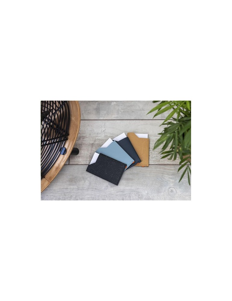 Recycled Leather Cardholder porte-cartes