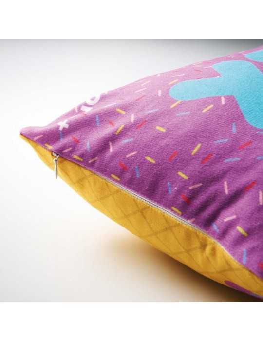 Coussin 100% personnalisable avec garnissage - Goodies Pub France