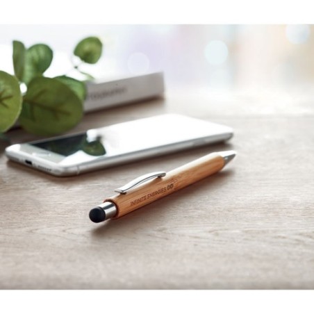 Stylo personnalisé en bambou BAYBA - Stylet  Matières : bambou Couleurs : bois goodies publicitaire événementiel