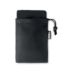 Serviette de sport  en RPET personnalisée TUKO Matières : PET recyclé Couleurs : noir marquage laser ultra précis