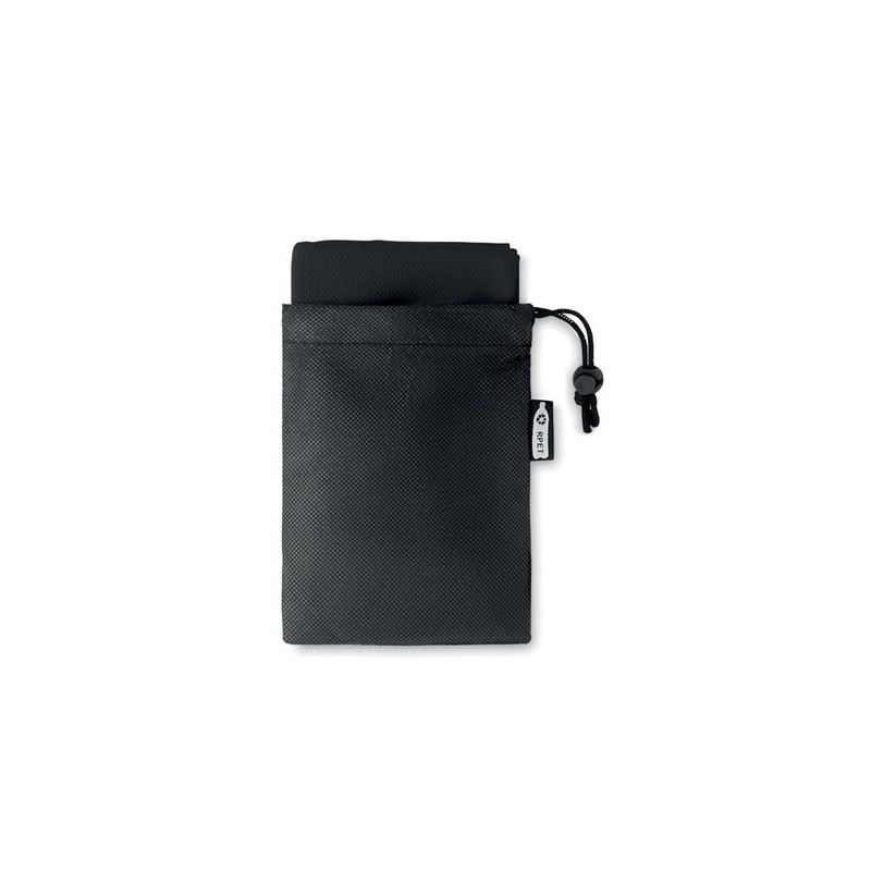 Serviette de sport  en RPET personnalisée TUKO Matières : PET recyclé Couleurs : noir marquage laser ultra précis