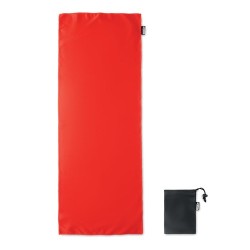 Serviette de sport  en RPET personnalisée TUKO Matières : PET recyclé Couleurs : rouge goodies entreprise design