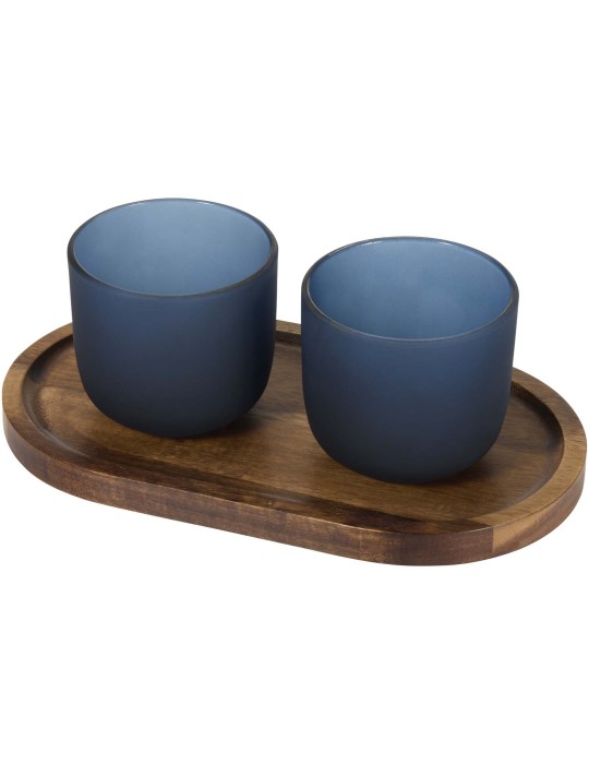 Plateau de service en bois et tasses en verre Male en finition mate