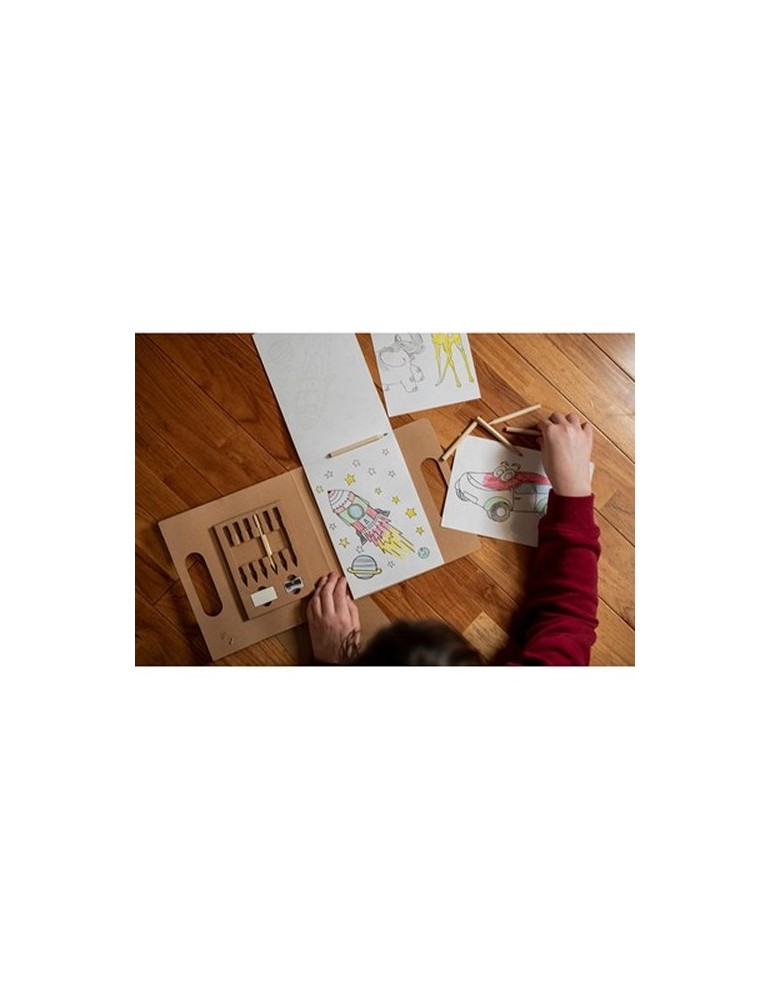 Set à dessin, crayons de couleur, taille-crayon, gomme | Legend
