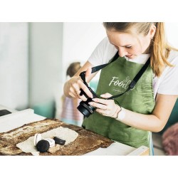 Tablier  en chanvre personnalisé | Élégance et praticité pas cher NAIMA APRON Matières : chanvre Couleurs : vert personnalisatio