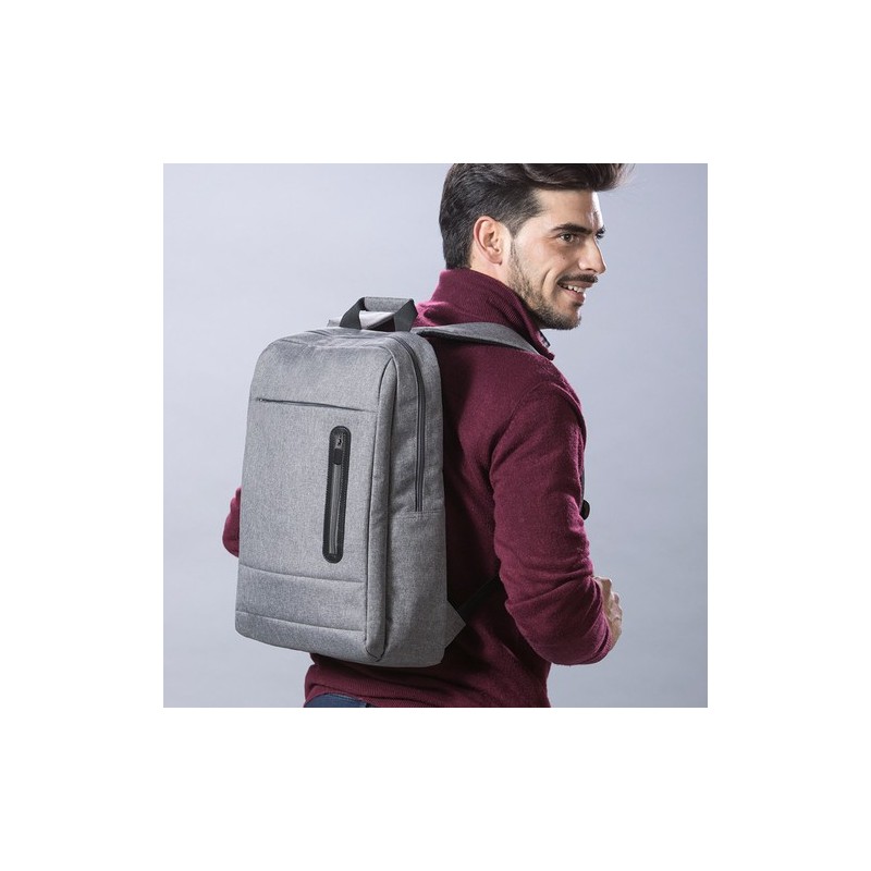 Sac à Dos Personnalisé Économique - Nevium Matières : polyester Couleurs : gris cadeau collaborateur premium