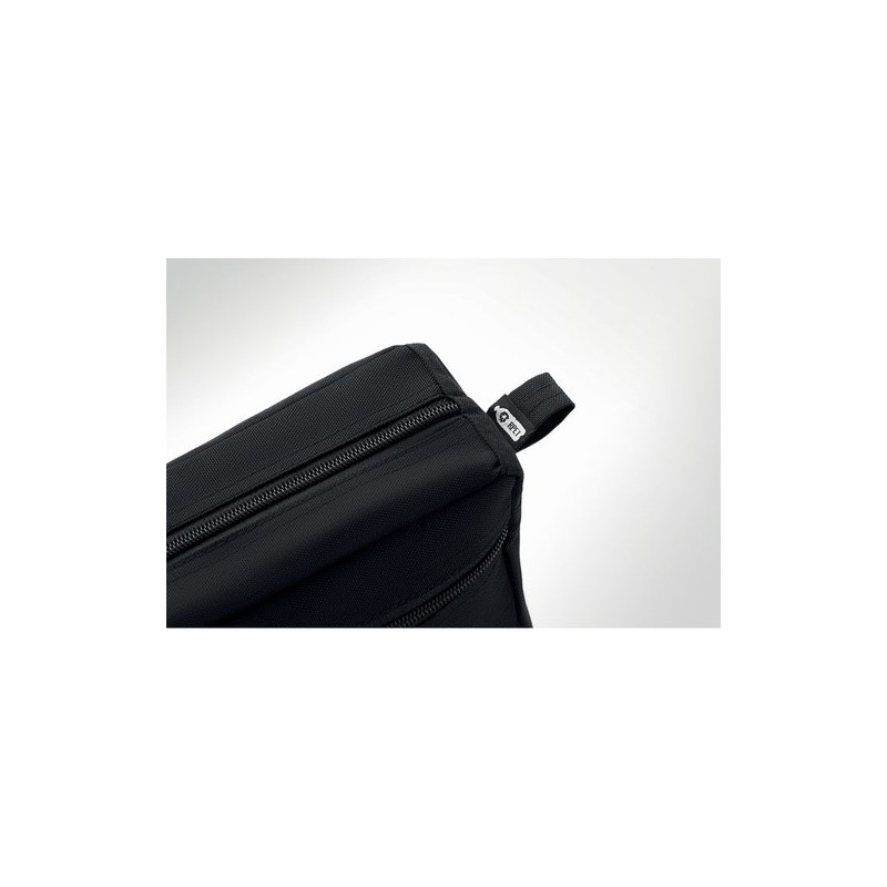 Trousse de toilette  en RPET personnalisée | BETTER & SMART Matières : PET recyclé Couleurs : noir impression haute définition