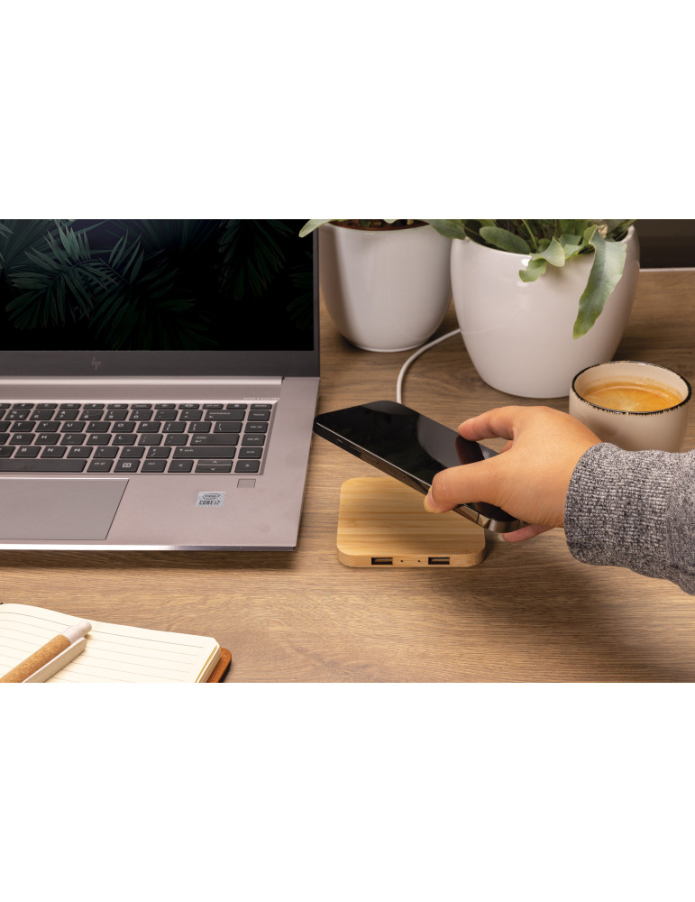 Chargeur sans fil 10W et avec ports USB en bambou personnalisable